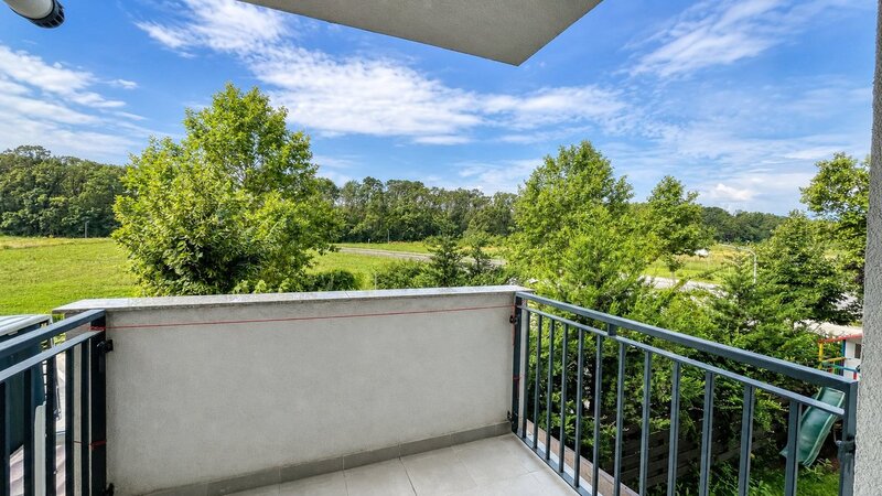 Baneasa Greenfield Residence   3 camere cu vedere la padure Mobilat complet Parcare inclusa
